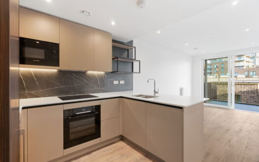 5 Moorehead Way, London, SE3 9EW