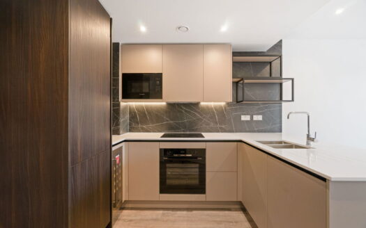 5 Moorehead Way, London, SE3 9EW