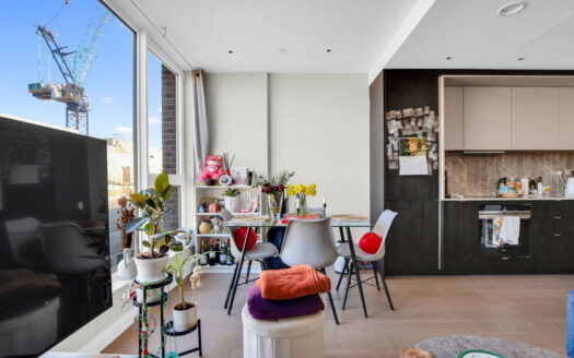 Kennington Lane, London, SE11 5AQ