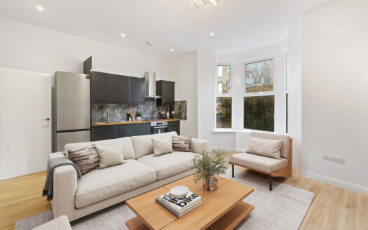 Turnpike Lane, London, N8 0PH