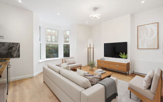 Turnpike Lane, London, N8 0PH