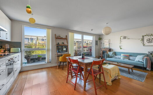 Kleine Wharf, Orsman Road, London, N1 5QL