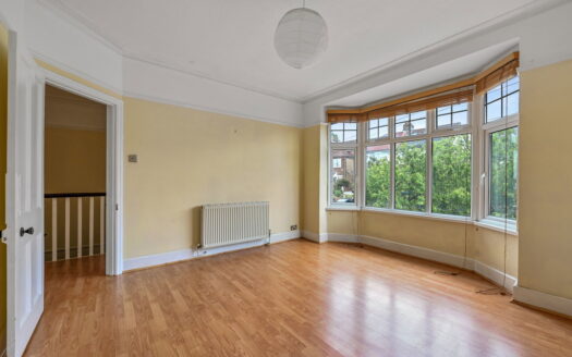 Mount View Road, London, E4 7EF