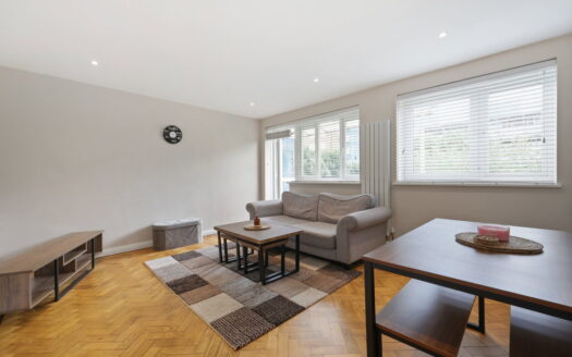 Tewkesbury Close, London, N15 6SJ